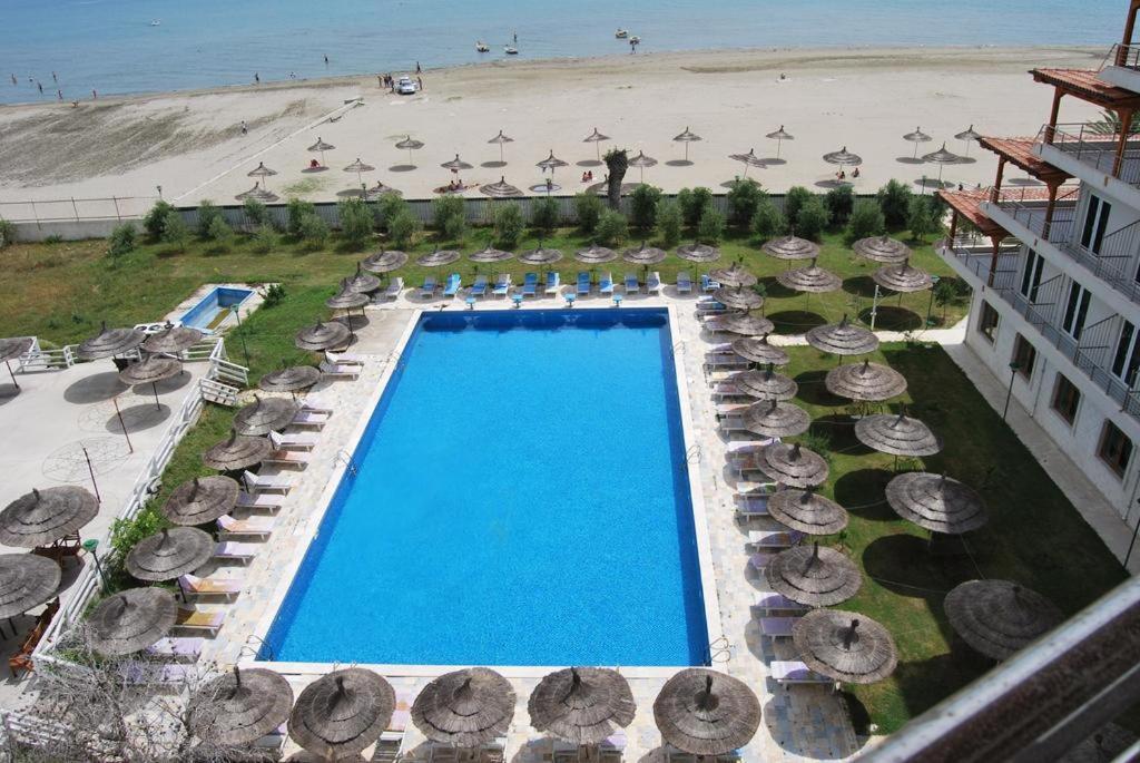 Europa Grand Resort Avlonya Dış mekan fotoğraf